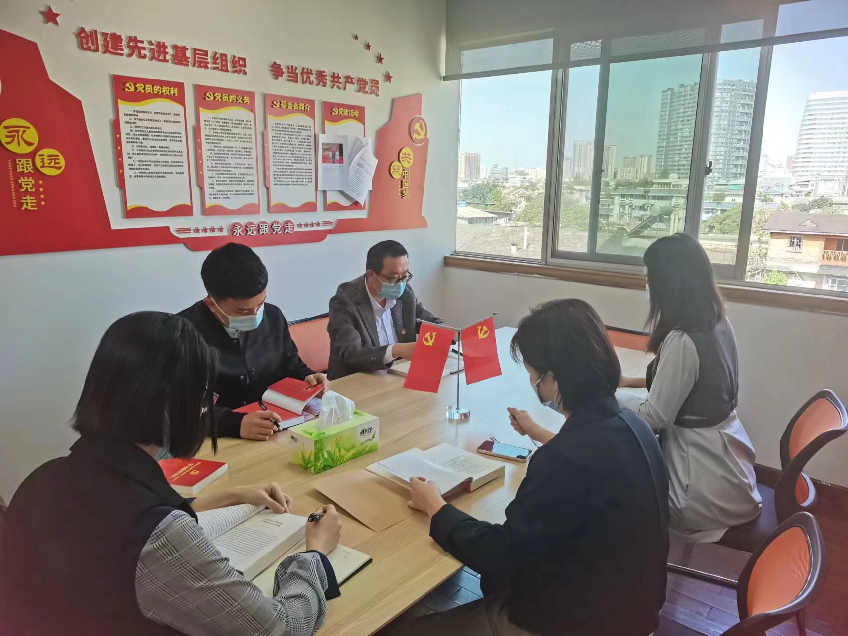 微信图片_202210201444001.jpg