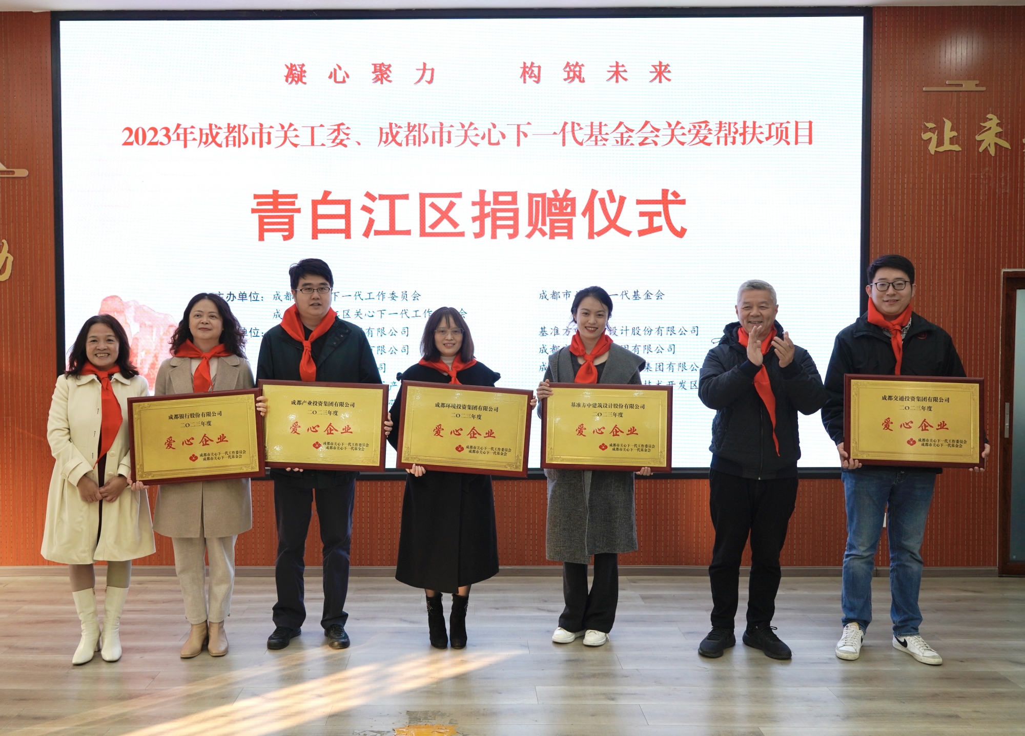 c1b9870ca76216162b3a2bce82b876e_副本.jpg