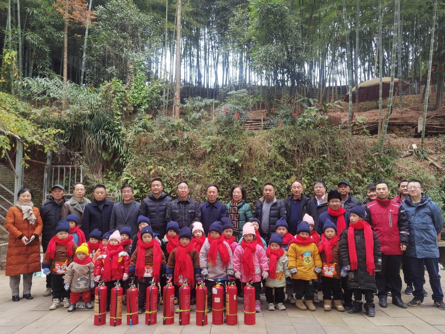 微信图片_20231220160201_副本.jpg