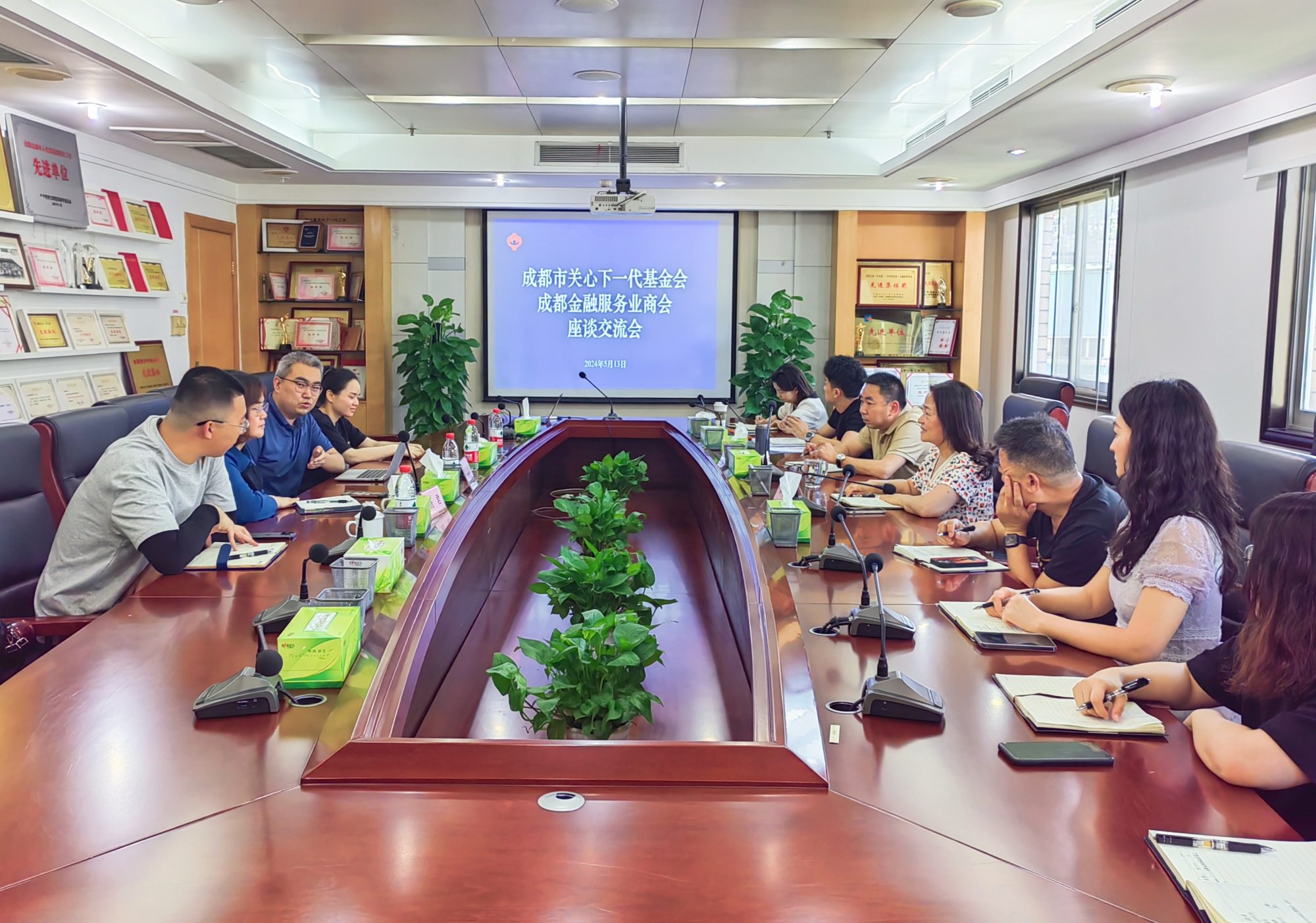 f3d28737aa380bee491485000caecef_副本.jpg