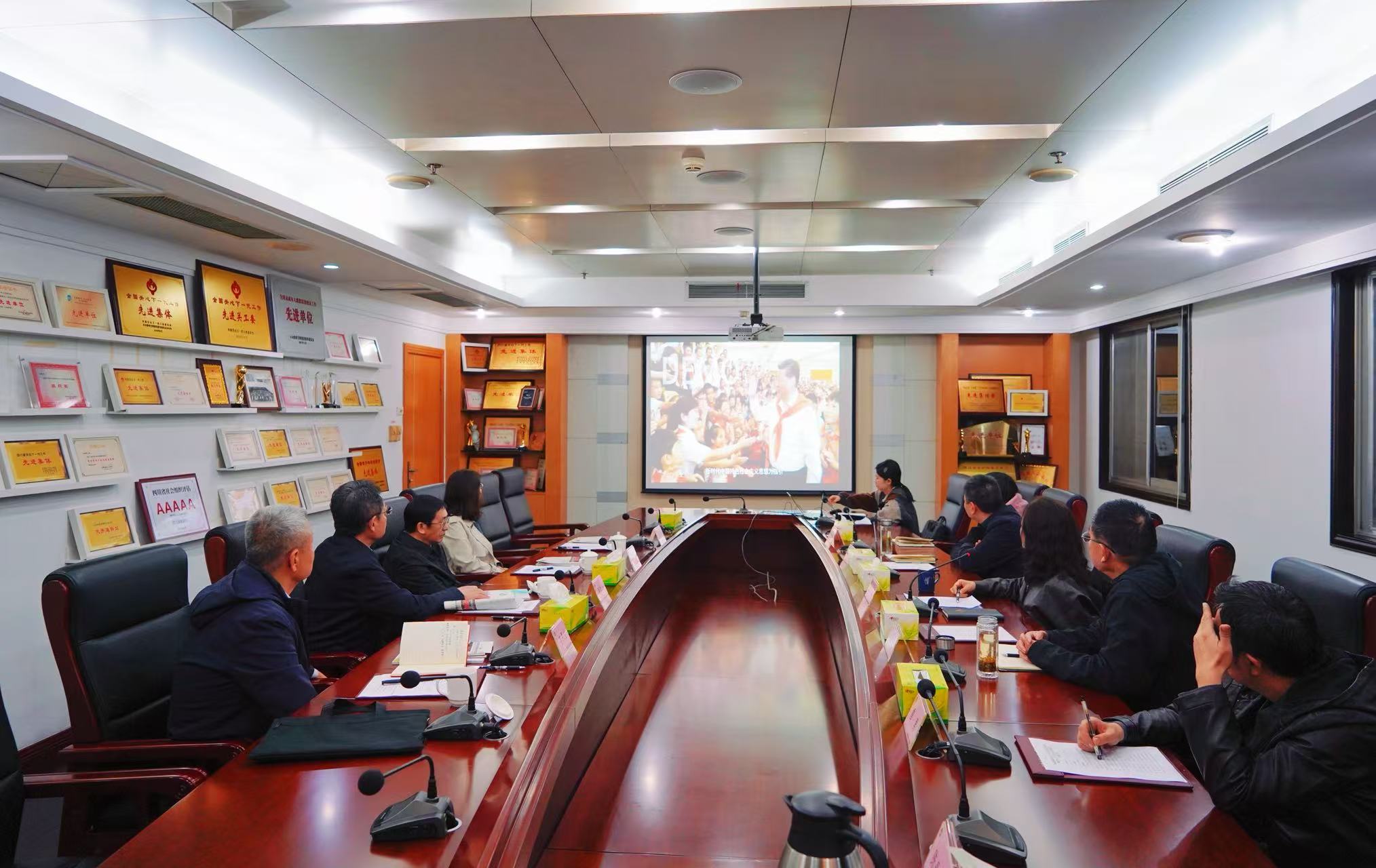 fb39d11d678271753e92759a43924ef8