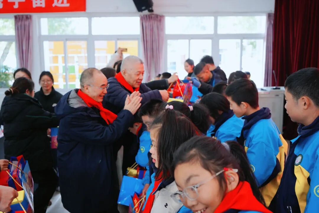 28d581d0c97ed13e87b1a47aef4a9690