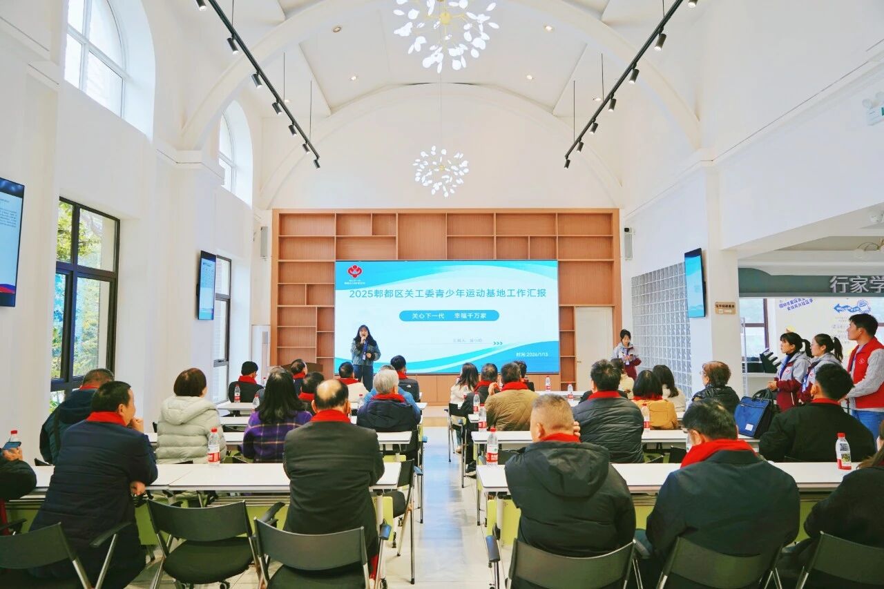 a1b21a587bb4c7805f28bf7356e3a86a